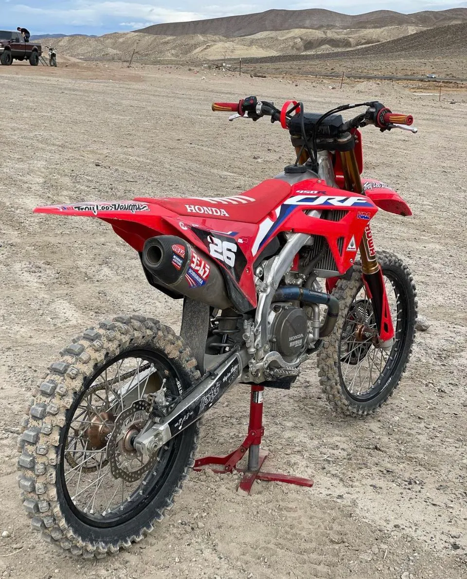 Kumpulan Foto Motor CRF Paling Keren Terbagus dan Terlengkap 8 Foto Motor CRF