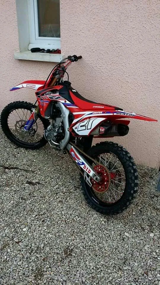 Kumpulan Foto Motor CRF Paling Keren Terbagus dan Terlengkap 6 Foto Motor CRF