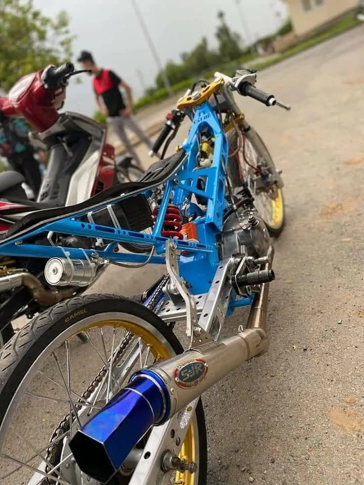 Kumpulan Foto Motor Drag Paling Keren Terbagus dan Terlengkap 22 Foto Motor Drag