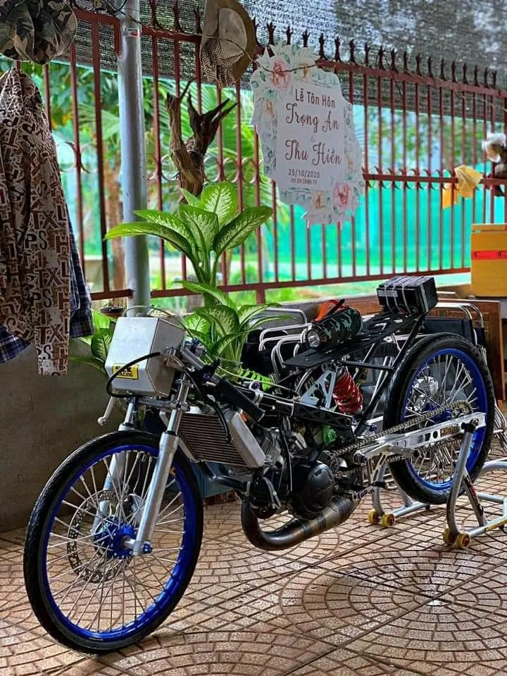 Kumpulan Foto Motor Drag Paling Keren Terbagus dan Terlengkap 9 Foto Motor Drag