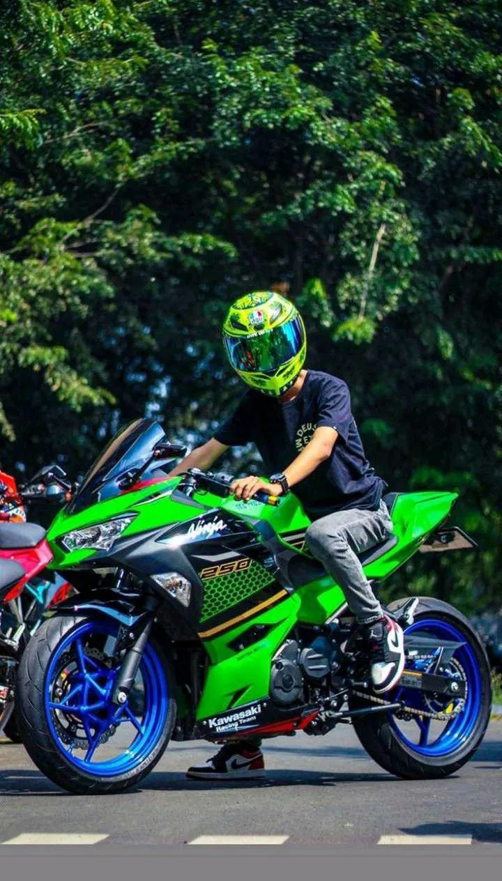 Kumpulan Foto Motor Ninja Keren Terbagus dan Terlengkap 22 Foto Motor Ninja
