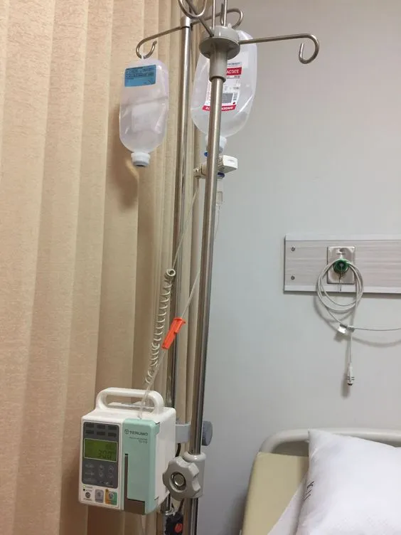 Kumpulan Foto Orang di Rumah Sakit Terbagus dan Terlengkap 24 Foto Orang di Rumah Sakit