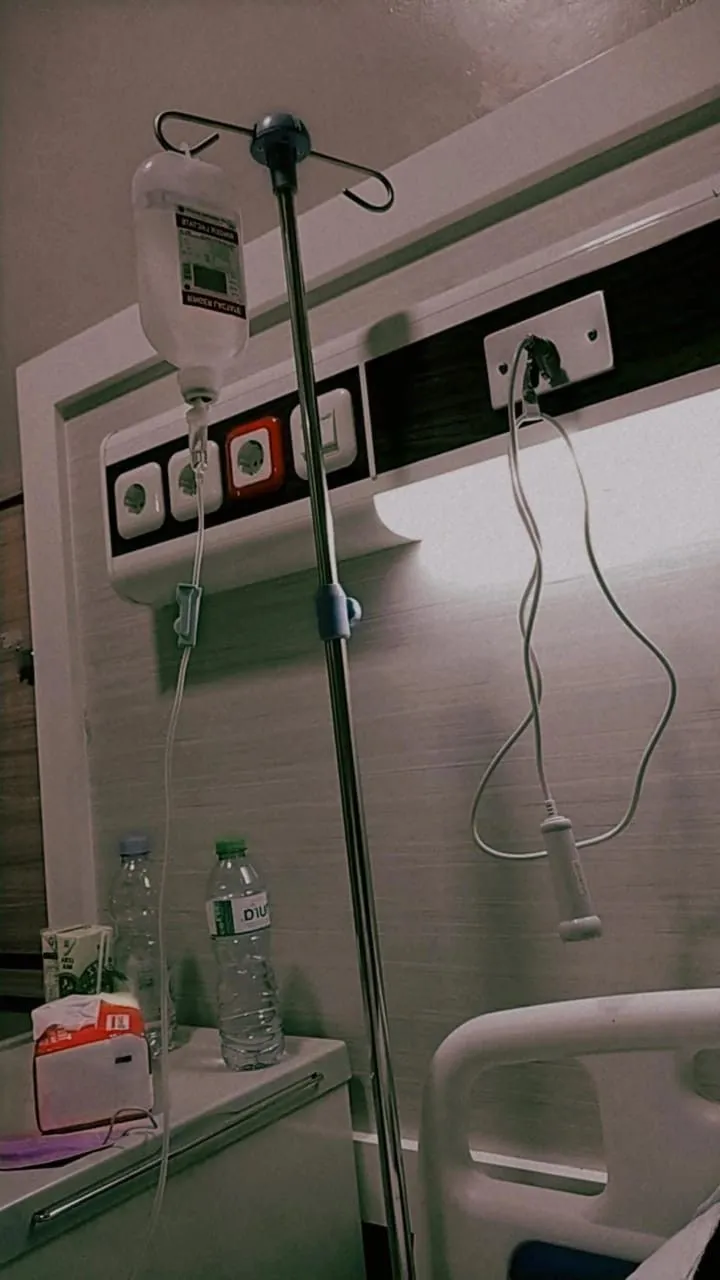 Kumpulan Foto Orang di Rumah Sakit Terbagus dan Terlengkap 29 Foto Orang di Rumah Sakit