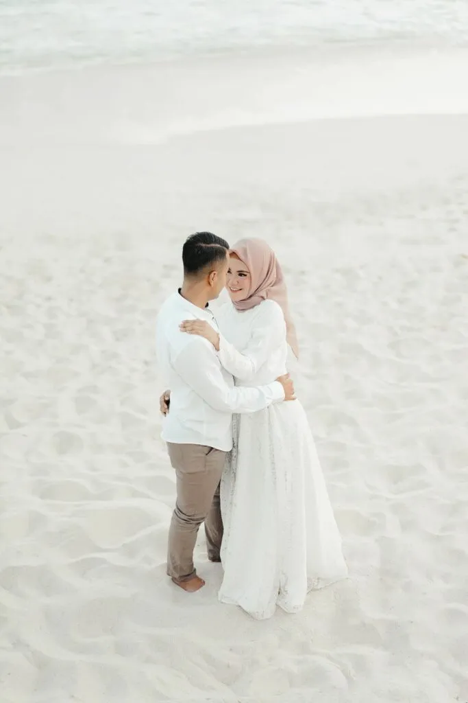 Kumpulan Foto Prewedding di Pantai Terbagus dan Terlengkap 20 Foto Prewedding di Pantai