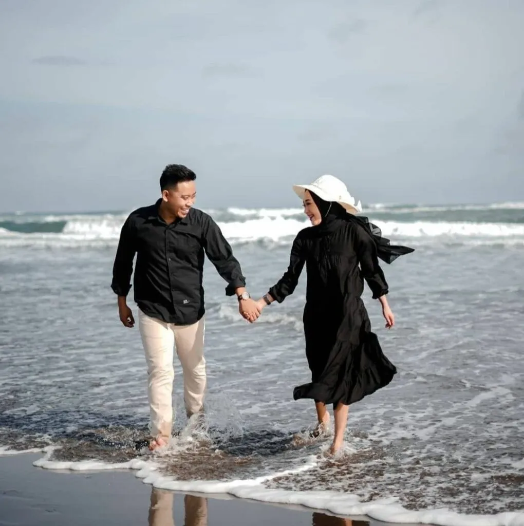 Kumpulan Foto Prewedding di Pantai Terbagus dan Terlengkap 17 Foto Prewedding di Pantai
