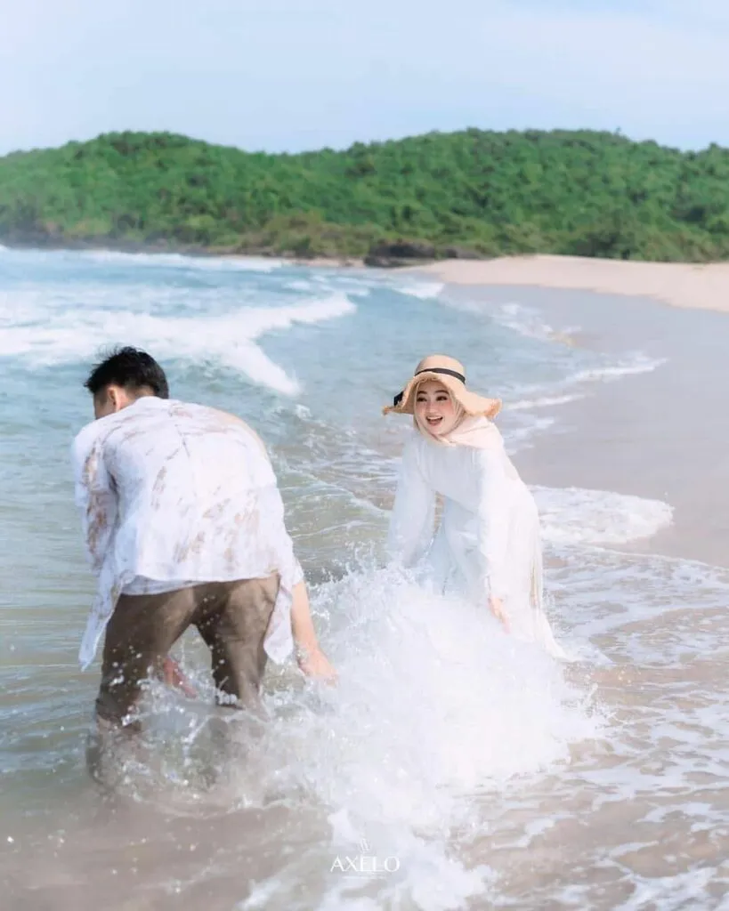 Kumpulan Foto Prewedding di Pantai Terbagus dan Terlengkap 29 Foto Prewedding di Pantai