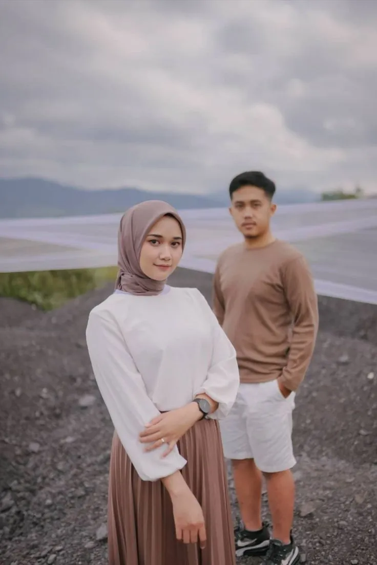 Kumpulan Gaya Foto Prewedding Terbagus dan Terlengkap 4 Gaya Foto Prewedding