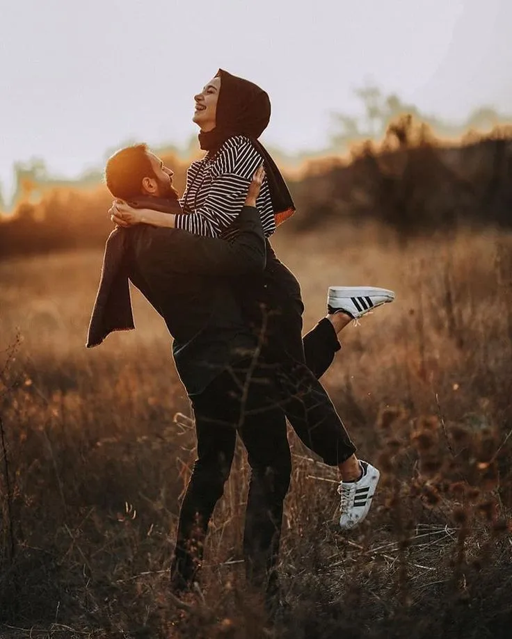 Kumpulan Gaya Foto Prewedding Terbagus dan Terlengkap 8 Gaya Foto Prewedding