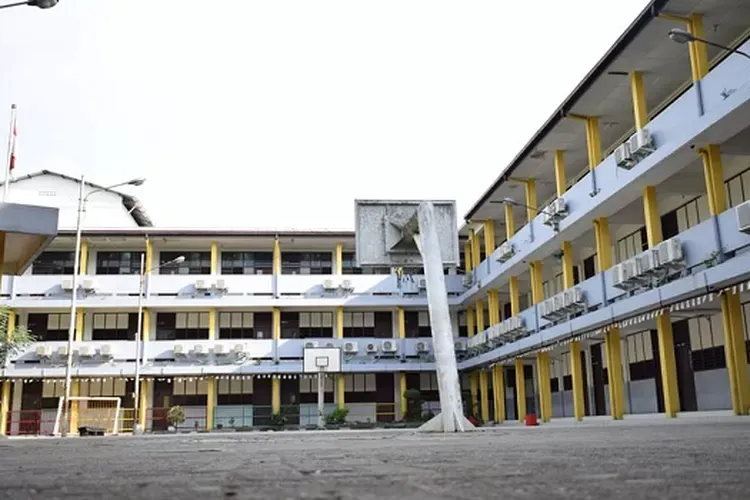 Gambar Sekolah SMP
