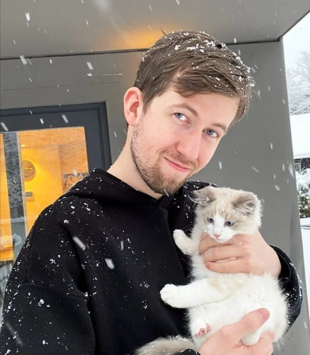 Kumpulan Foto Alan Walker Keren Terbagus dan Terlengkap 14 Foto Alan Walker