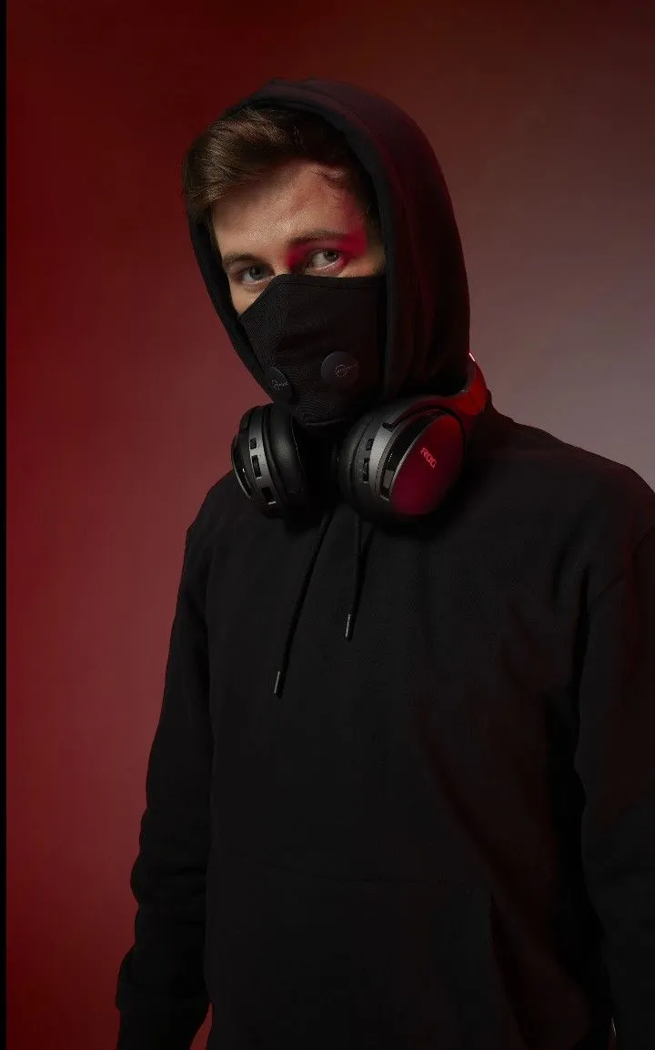 Kumpulan Foto Alan Walker Keren Terbagus dan Terlengkap 27 Foto Alan Walker