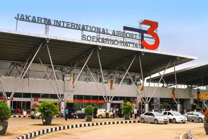 Kumpulan Foto Bandara Soekarno Hatta Terbagus dan Terlengkap 20 Foto Bandara Soekarno Hatta