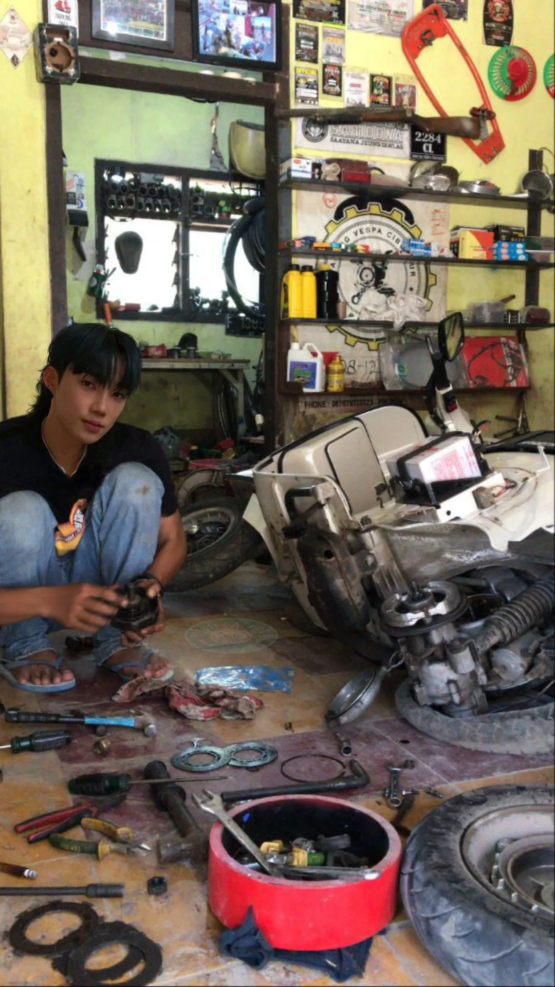Kumpulan Foto Bengkel Motor Terbagus dan Terlengkap 24 Foto Bengkel Motor