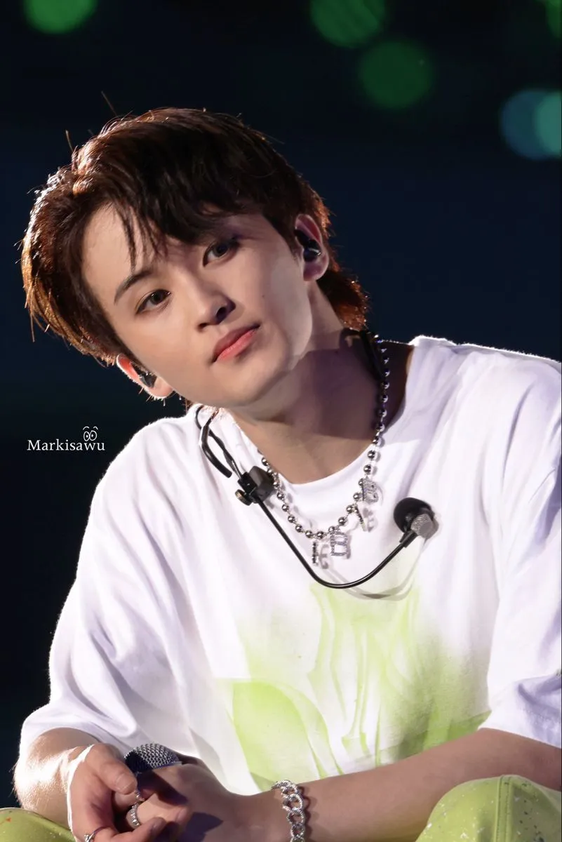 Kumpulan Foto Mark Lee NCT Paling Keren Terbagus dan Terlengkap 11 Foto Mark Lee