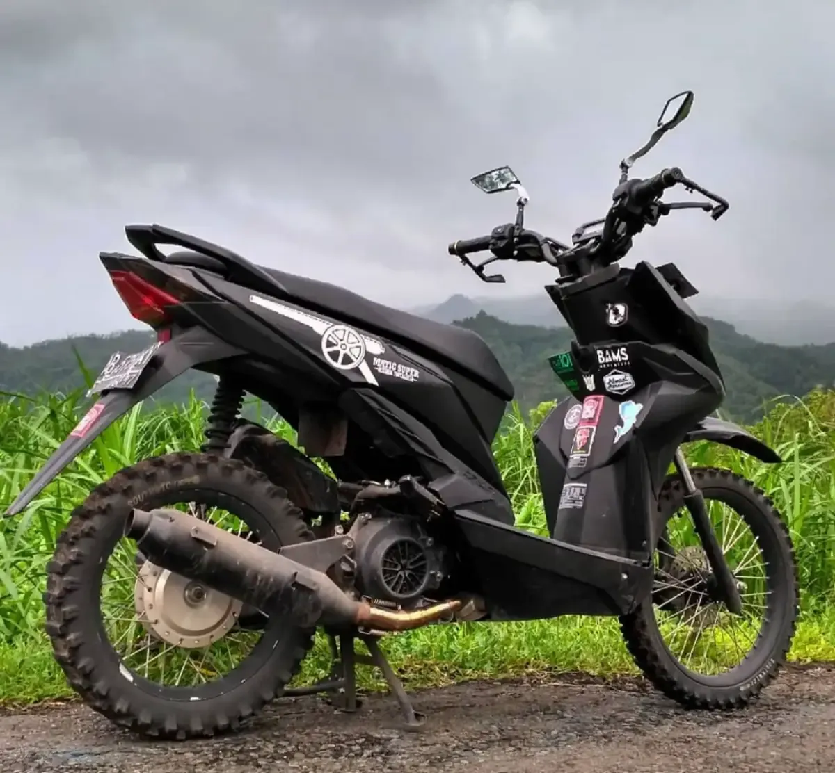 Foto Motor Beat Street