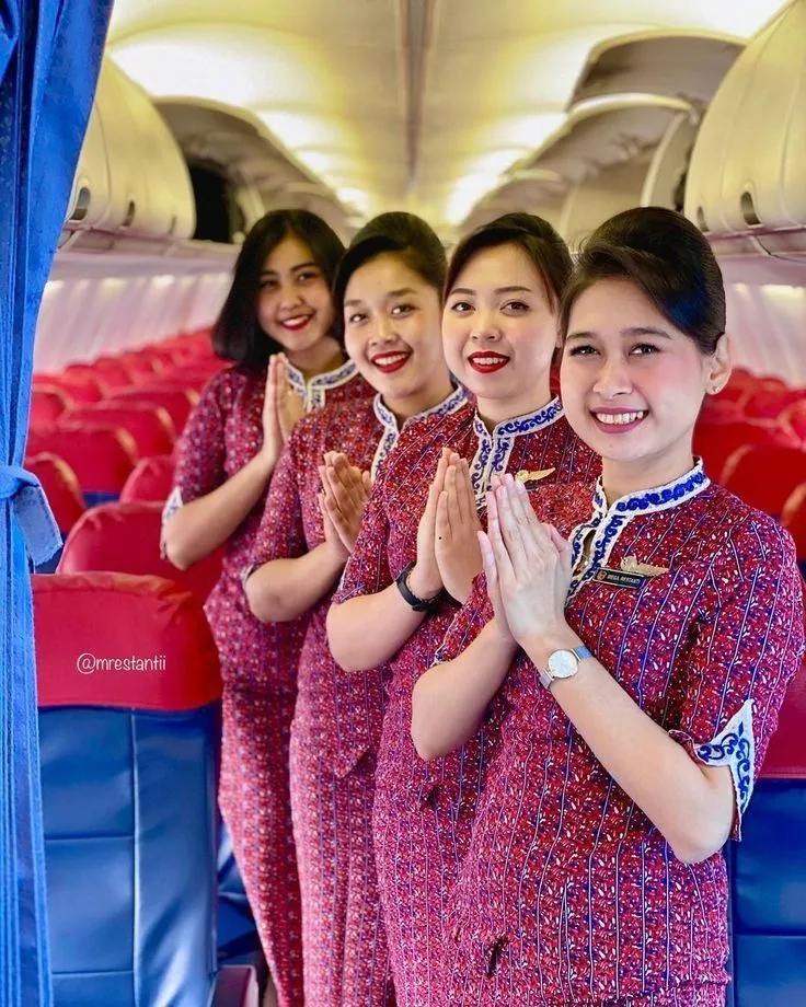 Kumpulan Foto Pramugari Lion Air Cantik Terbagus dan Terlengkap 22 Foto Pramugari Lion Air