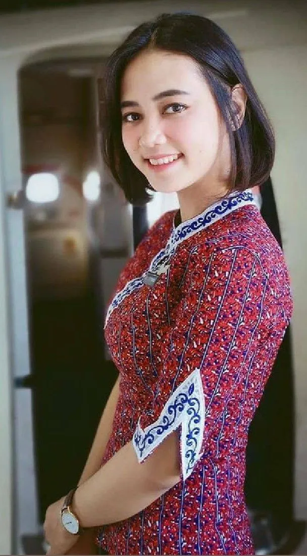 Kumpulan Foto Pramugari Lion Air Cantik Terbagus dan Terlengkap 18 Foto Pramugari Lion Air