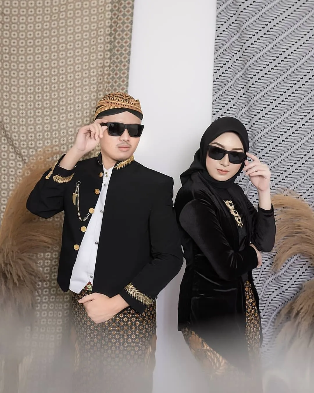 Kumpulan Foto Prewedding Baju Hitam Terbagus dan Terlengkap 18 Foto Prewedding Baju Hitam