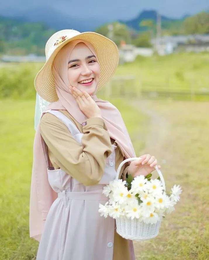 Kumpulan Foto Wanita Manis Imut dan Cantik Paling Lengkap 16 Foto Wanita Manis