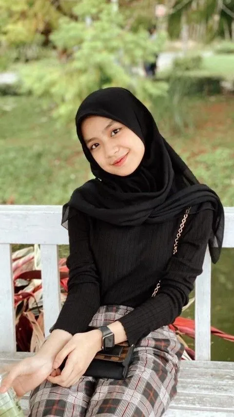 Kumpulan Foto Wanita Manis Imut dan Cantik Paling Lengkap 14 Foto Wanita Manis