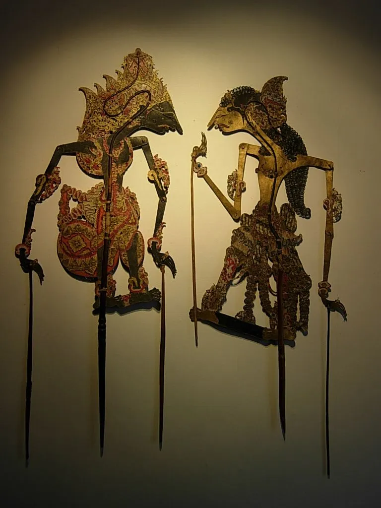 Kumpulan Foto Wayang Kulit Keren Terbagus dan Terlengkap 12 Foto Wayang Kulit