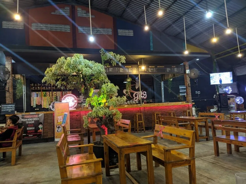 Kumpulan Foto di Cafe Malam Hari Terbagus dan Terlengkap 17 Foto di Cafe Malam Hari