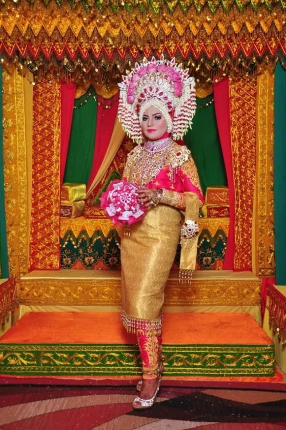 Gambar Pakaian Adat Aceh