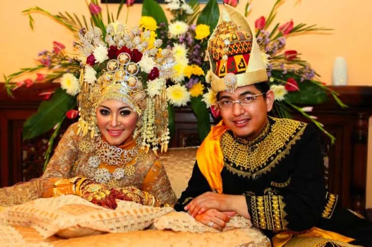 Gambar Pakaian Adat Aceh