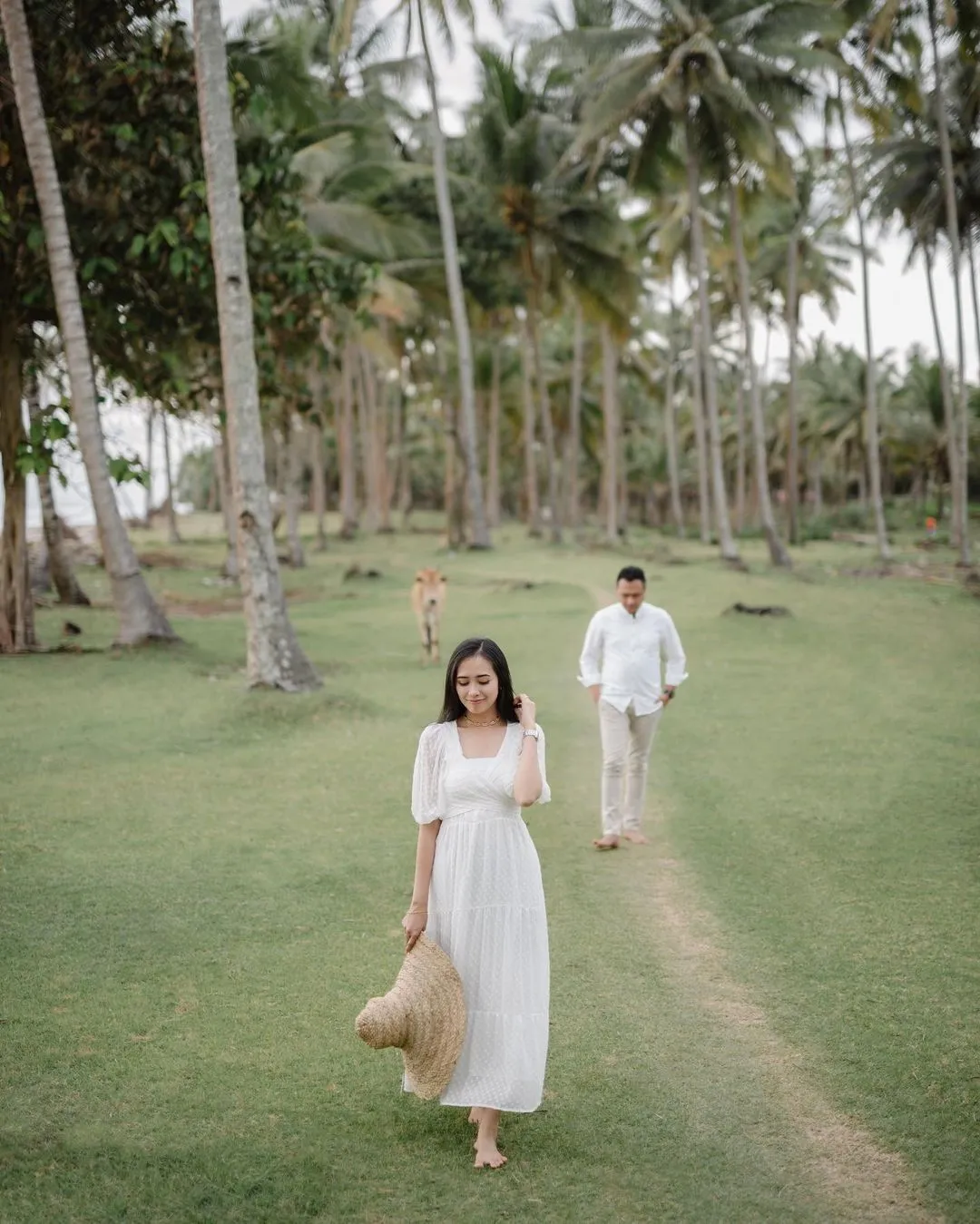 Kumpulan Prewedding Casual Putih Menarik Terbagus dan Lengkap 12 Prewedding Casual Putih