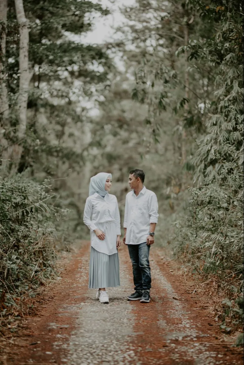 Kumpulan Prewedding Casual Putih Menarik Terbagus dan Lengkap 10 Prewedding Casual Putih