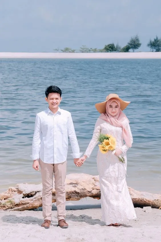 Kumpulan Prewedding Casual Putih Menarik Terbagus dan Lengkap 8 Prewedding Casual Putih