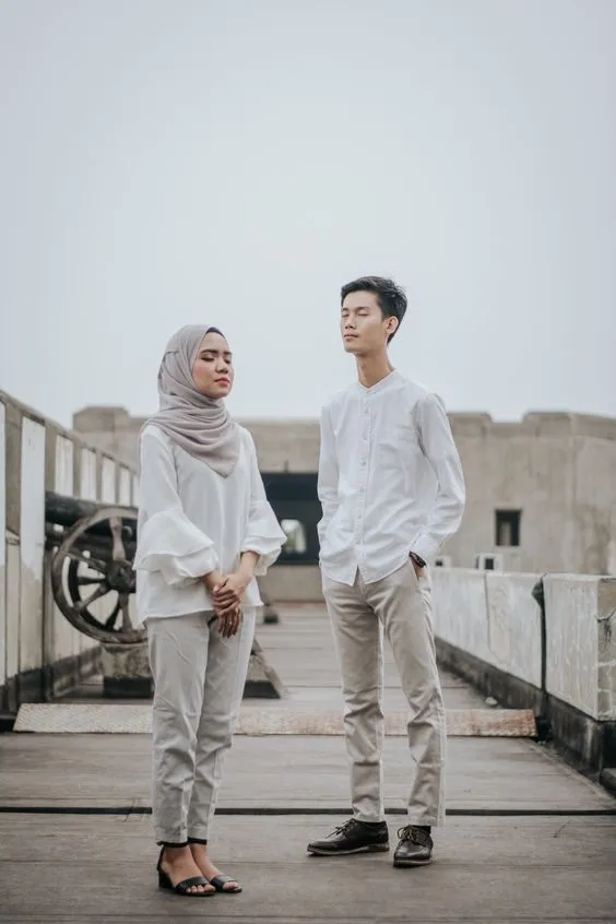 Kumpulan Prewedding Casual Putih Menarik Terbagus dan Lengkap 19 Prewedding Casual Putih