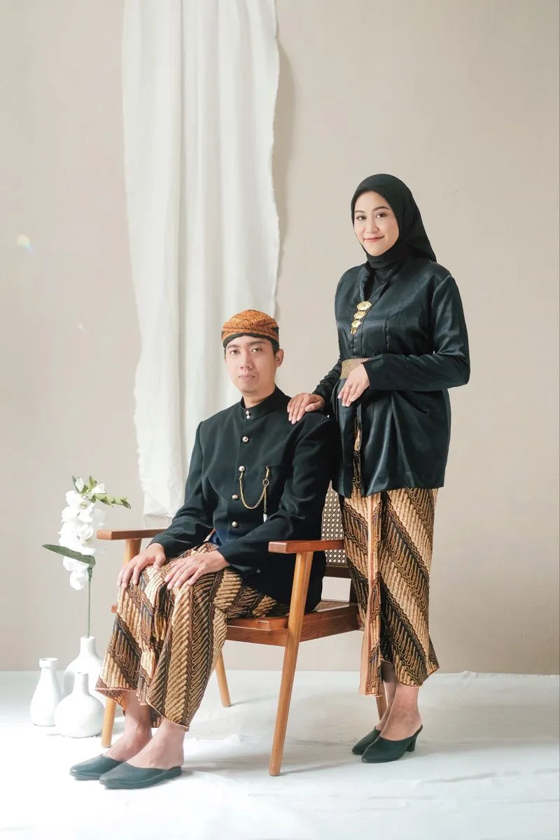 Kumpulan Prewedding Indoor Elegant Terbagus dan Terlengkap 22 Prewedding Indoor Elegant