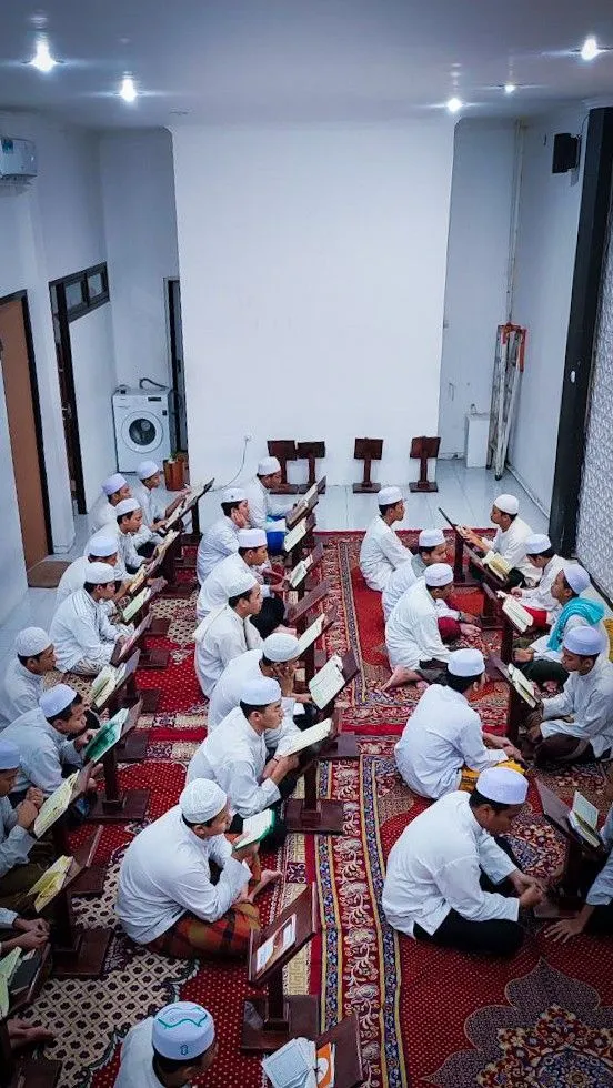 Kumpulan Foto Pengajian Terbagus dan Terlengkap 9 Foto Pengajian