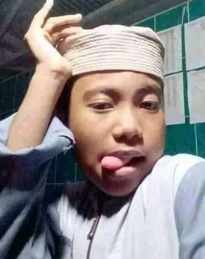 Kumpulan Stiker WA Lucu Ngakak Terbagus dan Terlengkap 9 Stiker WA Lucu Ngakak