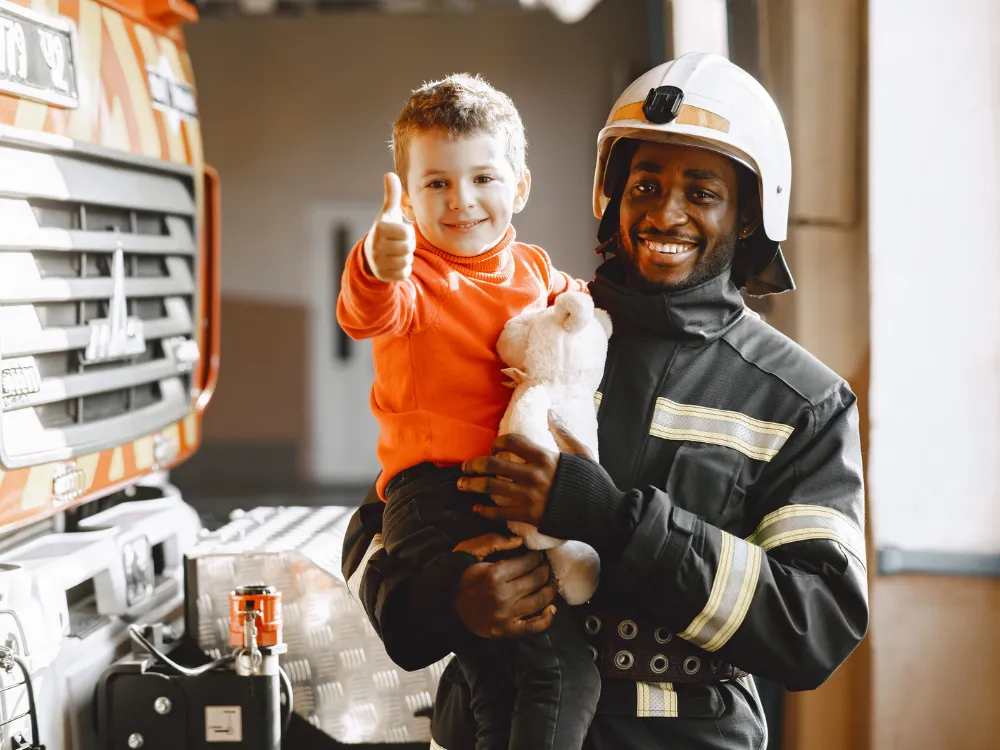 Kumpulan Gambar Pemadam Kebakaran Terbagus dan Terlengkap 19 Gambar Pemadam Kebakaran