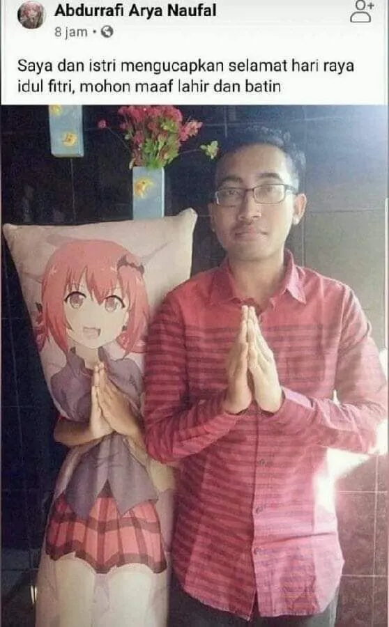 Kumpulan Foto Wibu Paling Gokil dan Kocak Terlengkap 17 Foto Wibu