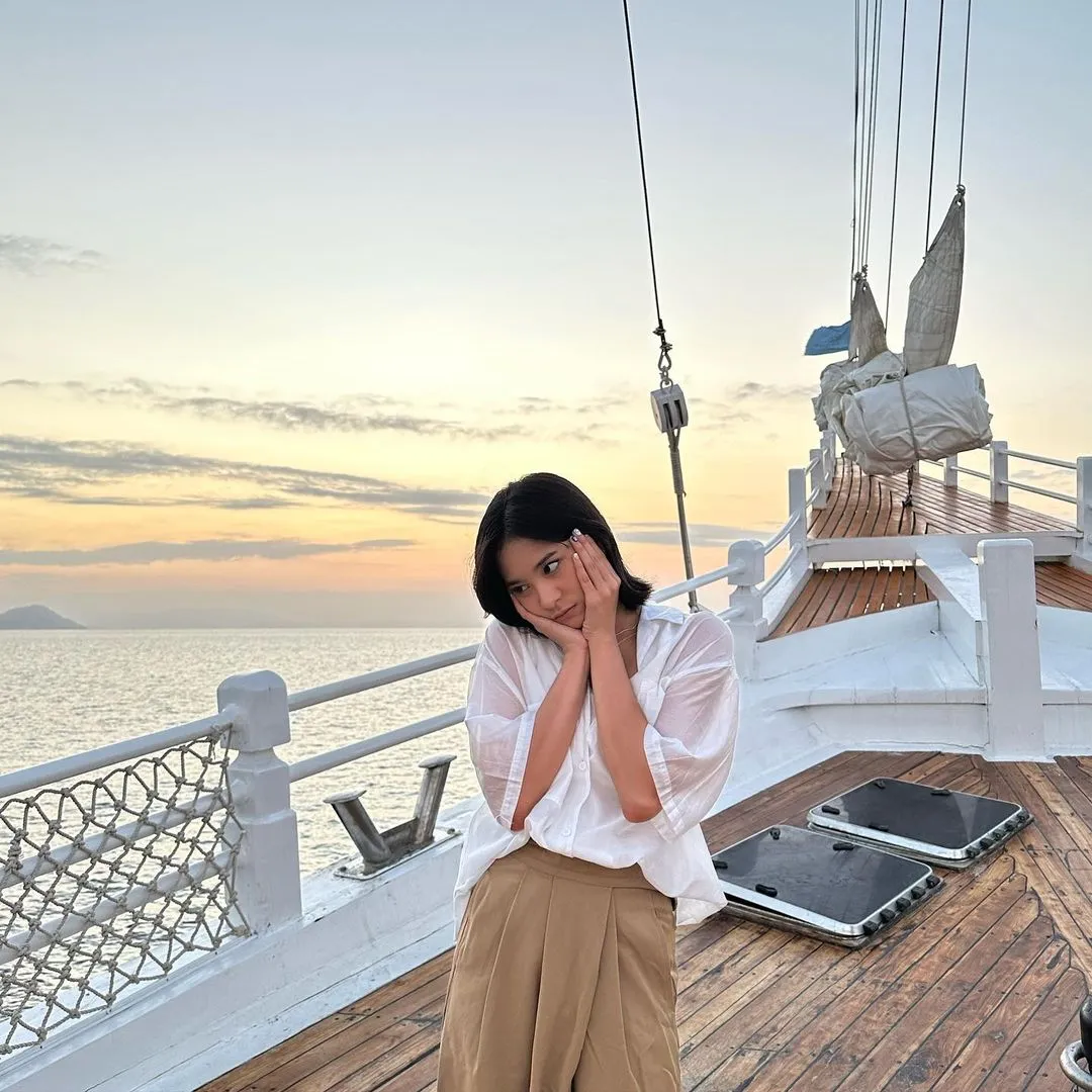 Kumpulan Foto Zee Jkt48 Paling Cantik dan Terlengkap 6 Foto Zee Jkt48