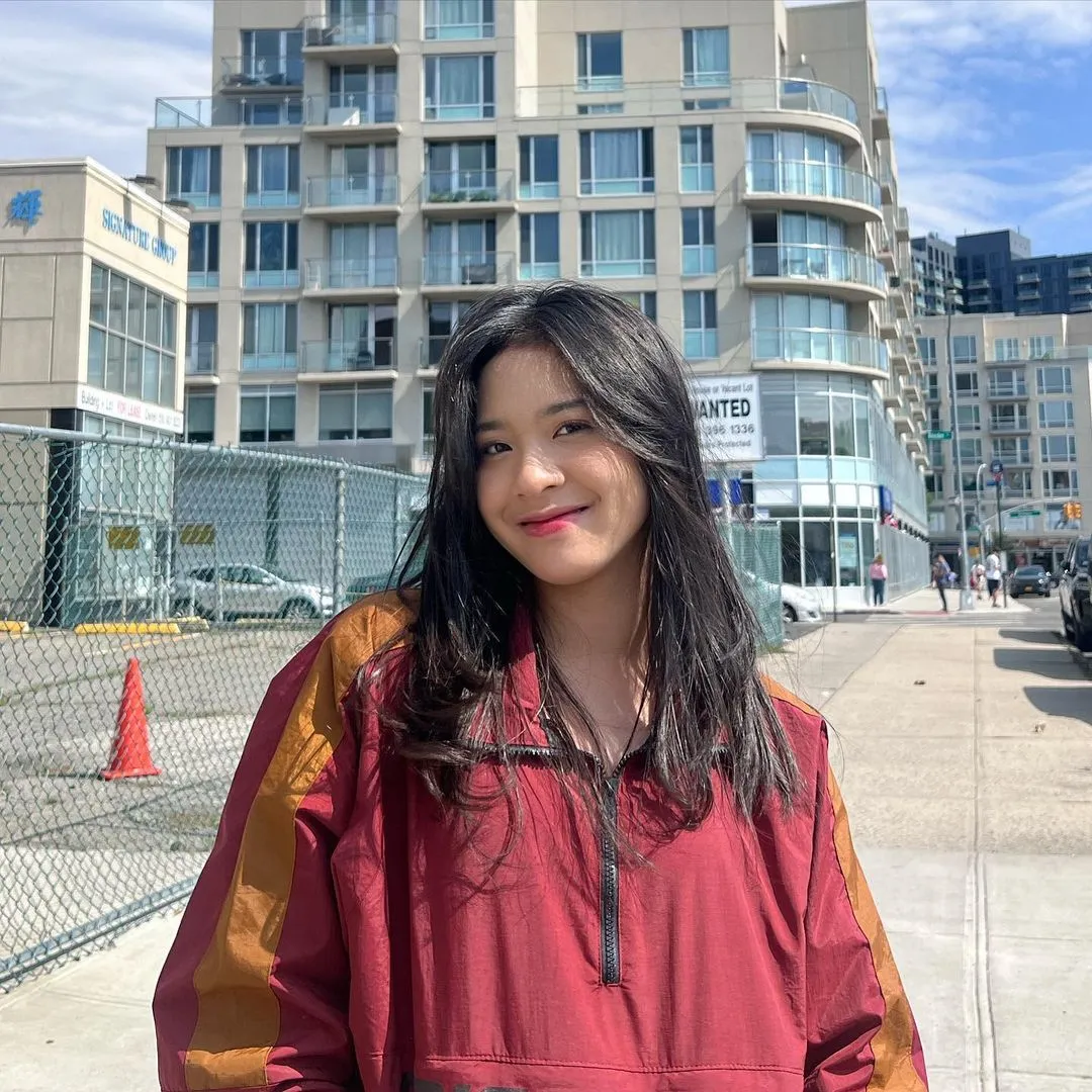 Kumpulan Foto Zee Jkt48 Paling Cantik dan Terlengkap 24 Foto Zee Jkt48