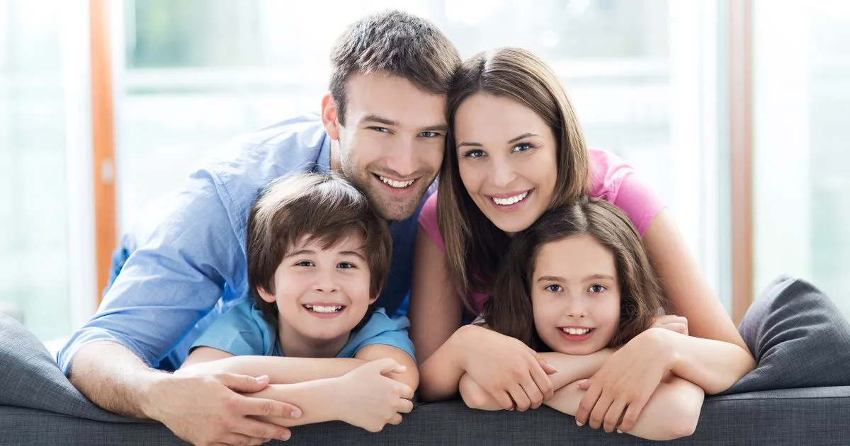 Kumpulan Gambar Keluarga Bahagia Terbagus dan Terlengkap 23 Gambar Keluarga Bahagia