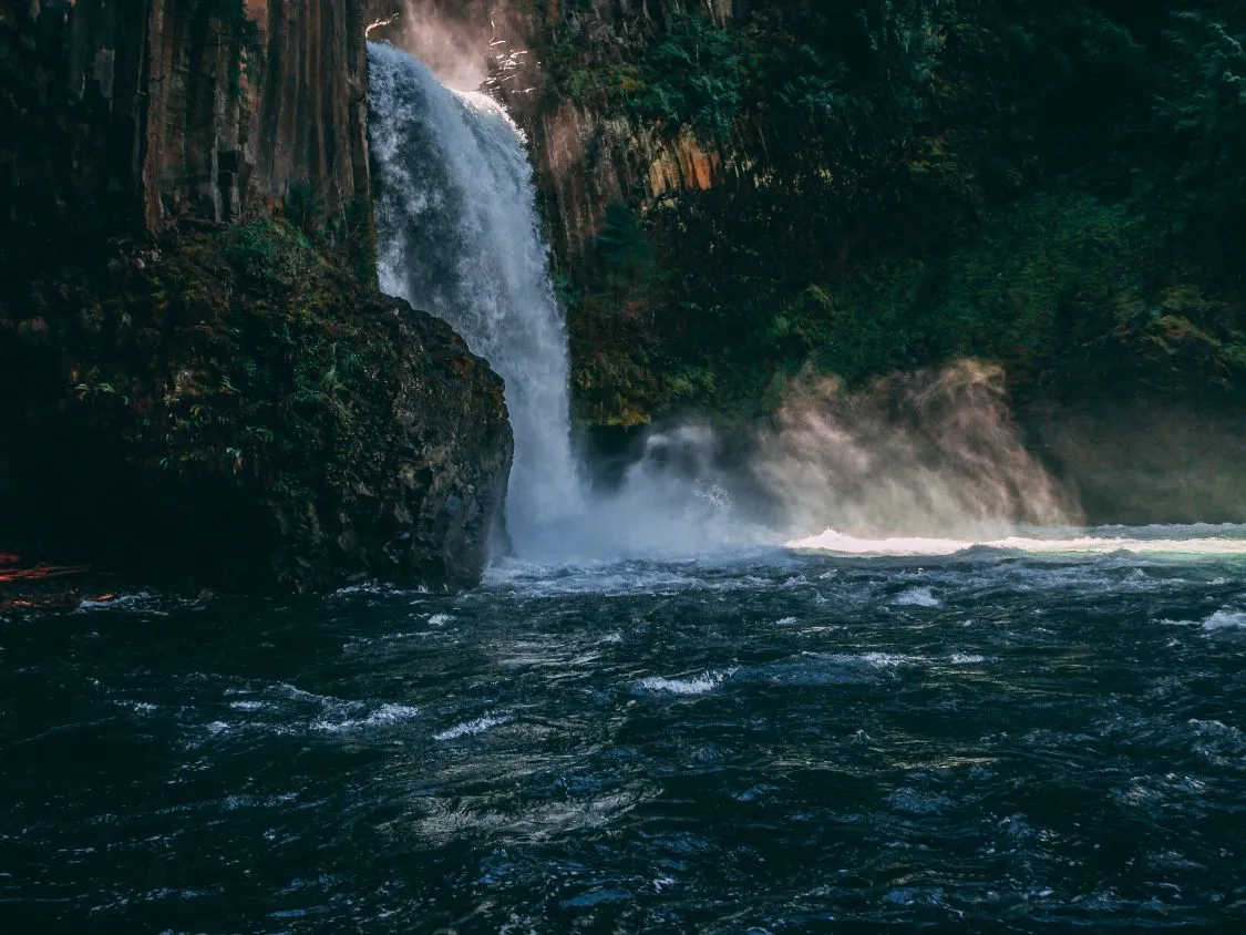 Kumpulan Foto Air Terjun Paling Indah Terbagus dan Terlengkap 15 Foto Air Terjun