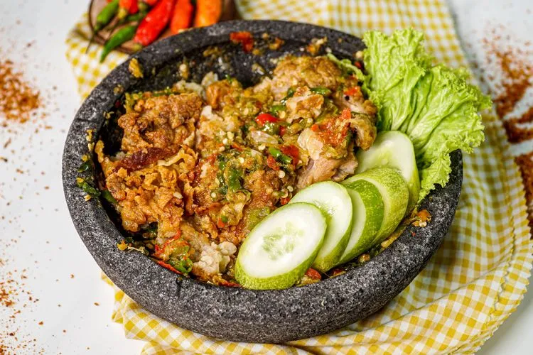 Kumpulan Foto Ayam Geprek Paling Enak Terbagus dan Terlengkap 23 Foto Ayam Geprek