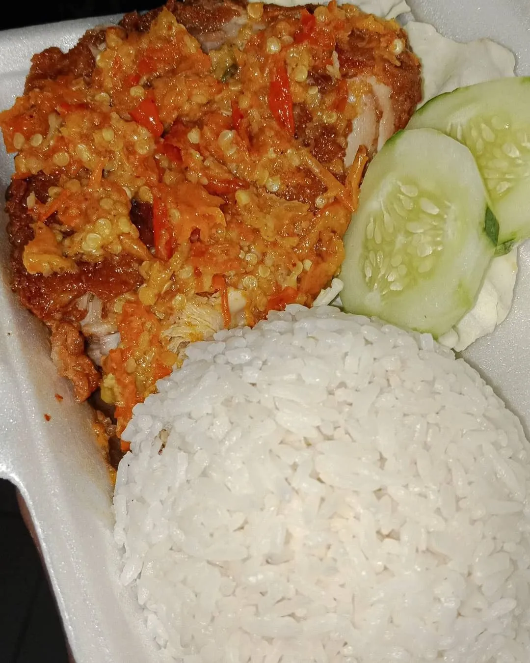 Kumpulan Foto Ayam Geprek Paling Enak Terbagus dan Terlengkap 16 Foto Ayam Geprek