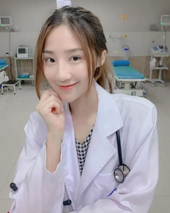 Kumpulan Foto Dokter Cantik Paling Menawan Terbagus dan Terlengkap 28 Foto Dokter Cantik