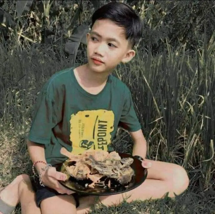 Kumpulan Foto Entul Garuda Wisnu Satria Muda Terbagus dan Terlengkap 20 Foto Entul Garuda Wisnu Satria Muda