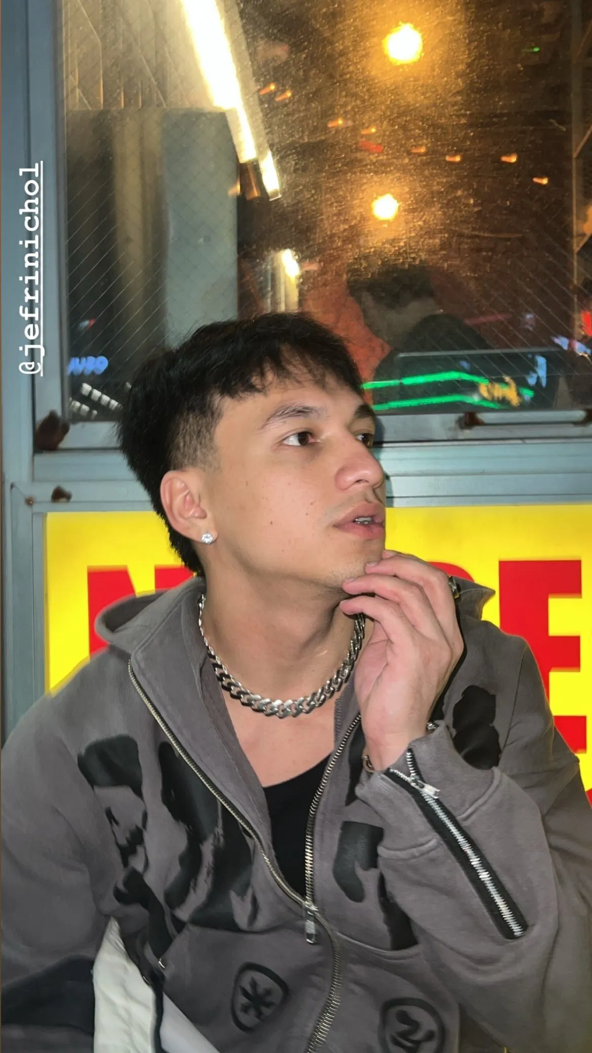 Kumpulan Foto Jefri Nichol Paling Keren Terbagus dan Terlengkap 2 Foto Jefri Nichol