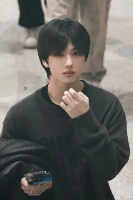 Kumpulan Foto Ji Sung NCT Dream Paling Keren dan Terlengkap 5 Foto Ji Sung NCT Dream