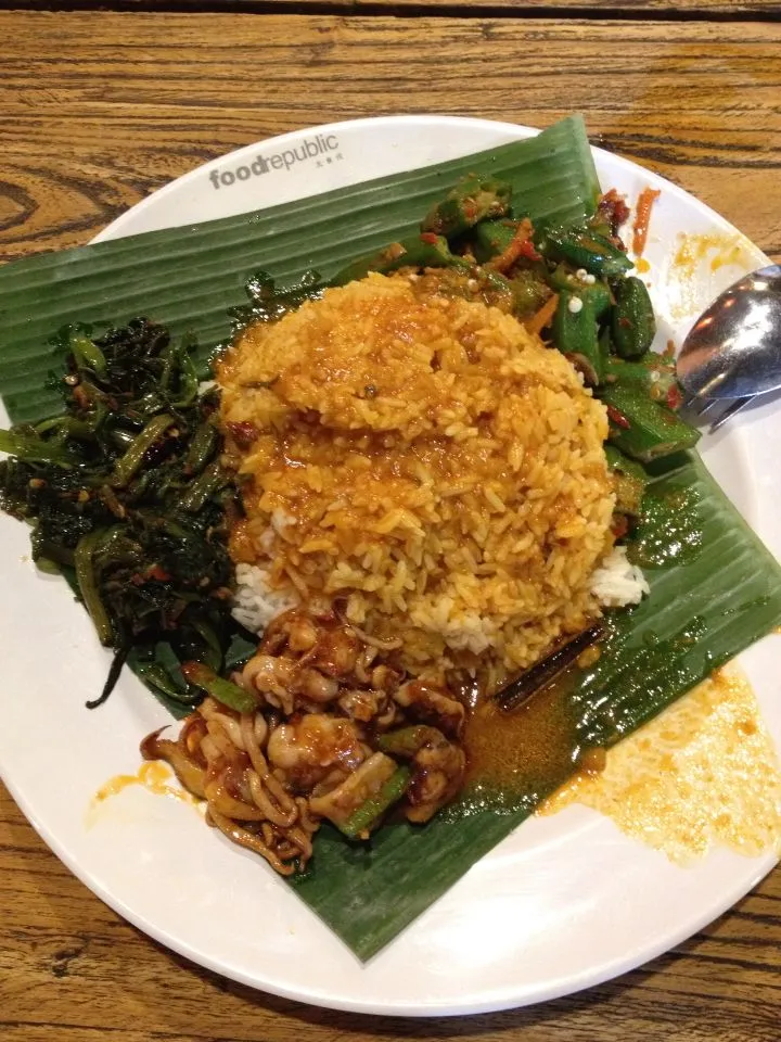 Kumpulan Foto Nasi Padang Paling Enak Terbagus dan Terlengkap 28 Foto Nasi Padang