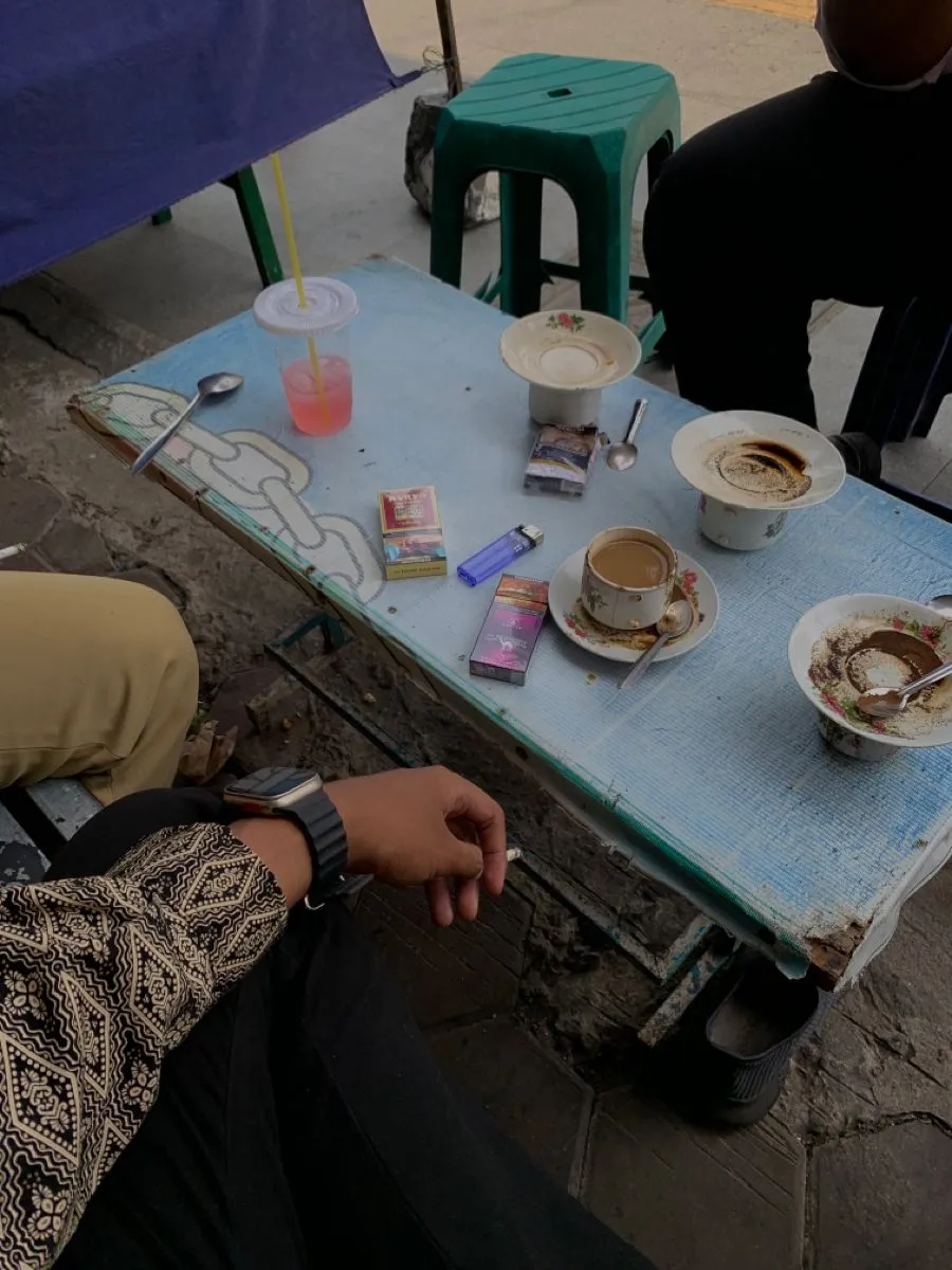 Kumpulan Foto Nongkrong Ngumpul Terbagus dan Terlengkap 16 Foto Nongkrong