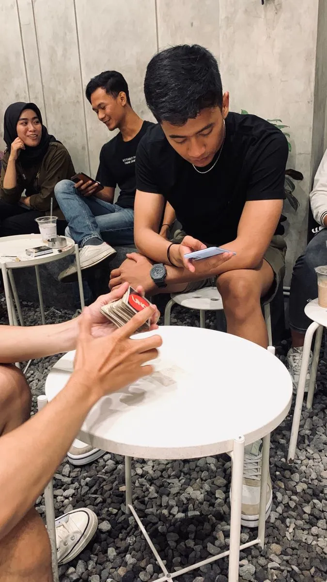 Kumpulan Foto Nongkrong Ngumpul Terbagus dan Terlengkap 25 Foto Nongkrong